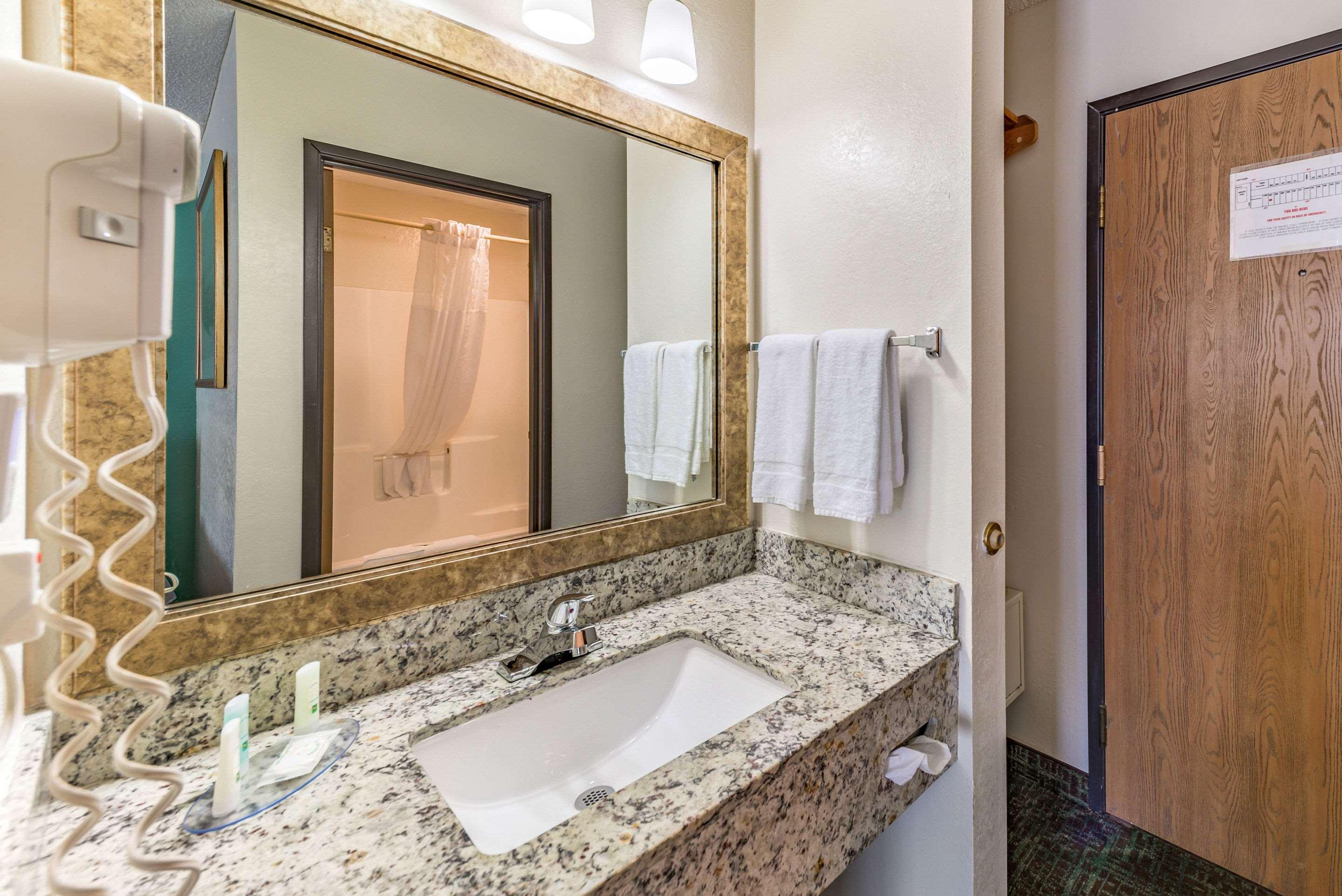 Quality Inn Allen - Plano East Buitenkant foto